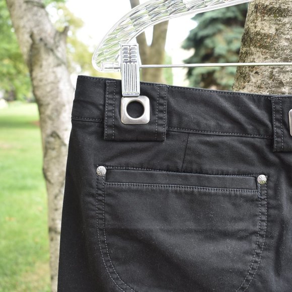 Athleta Hiking Shorts Black Silver - Picture 3 of 6